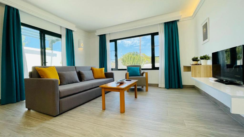 Palmeras Garden - Bungalow Supérieur D'une Chambre Avec Terrasse