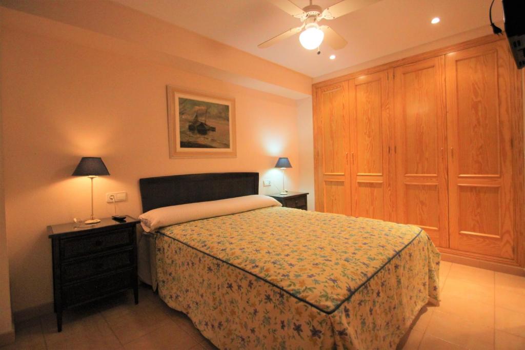 Apartamento en Santa Pola, Playa de Levante SP102 - Hizvo