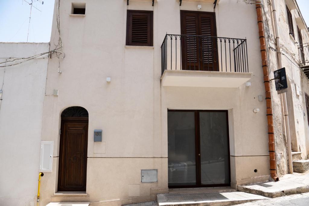 The building in which a panziókat is located
