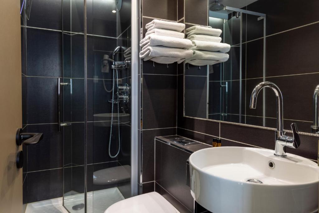 Hôtel De La Paix - Resim 9