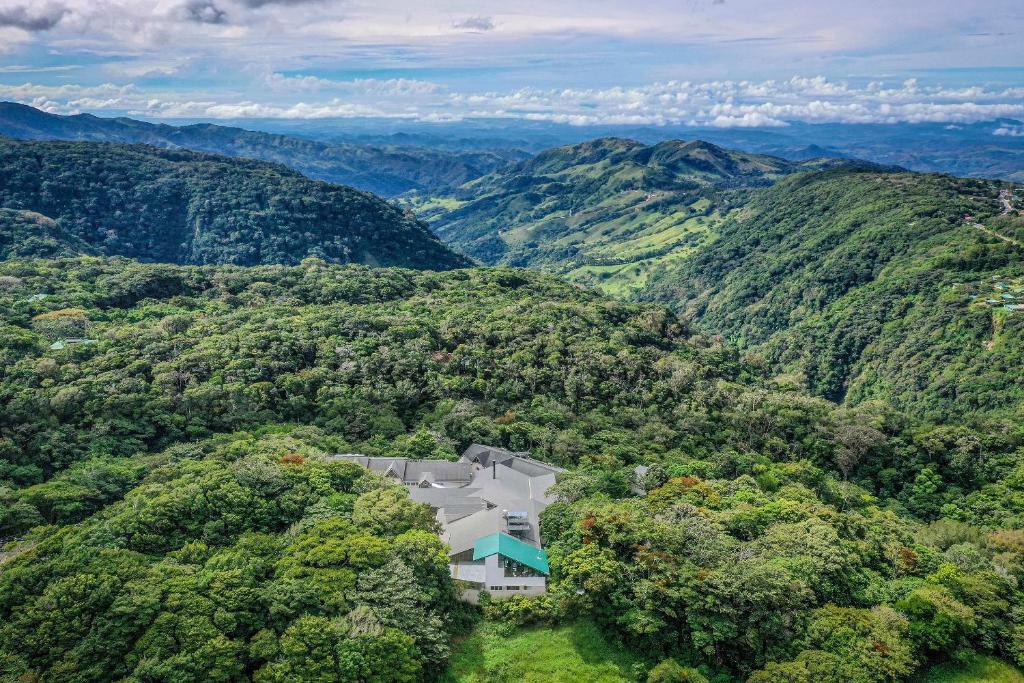 Monteverde Lodge and Gardens facilities