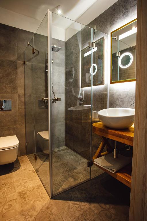Koupelna v ubytování Villa Cannes Resort Zakopane - grota solna, sauna fińska