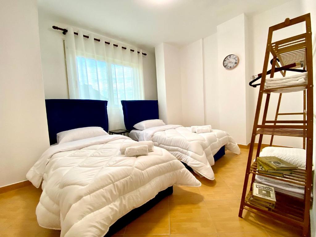 Cozy Seaview Apartment Vollga Central - Image 2