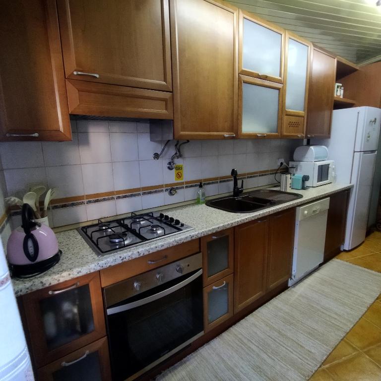 Casa d`Avó Ná - Huis Met Drie Slaapkamers
