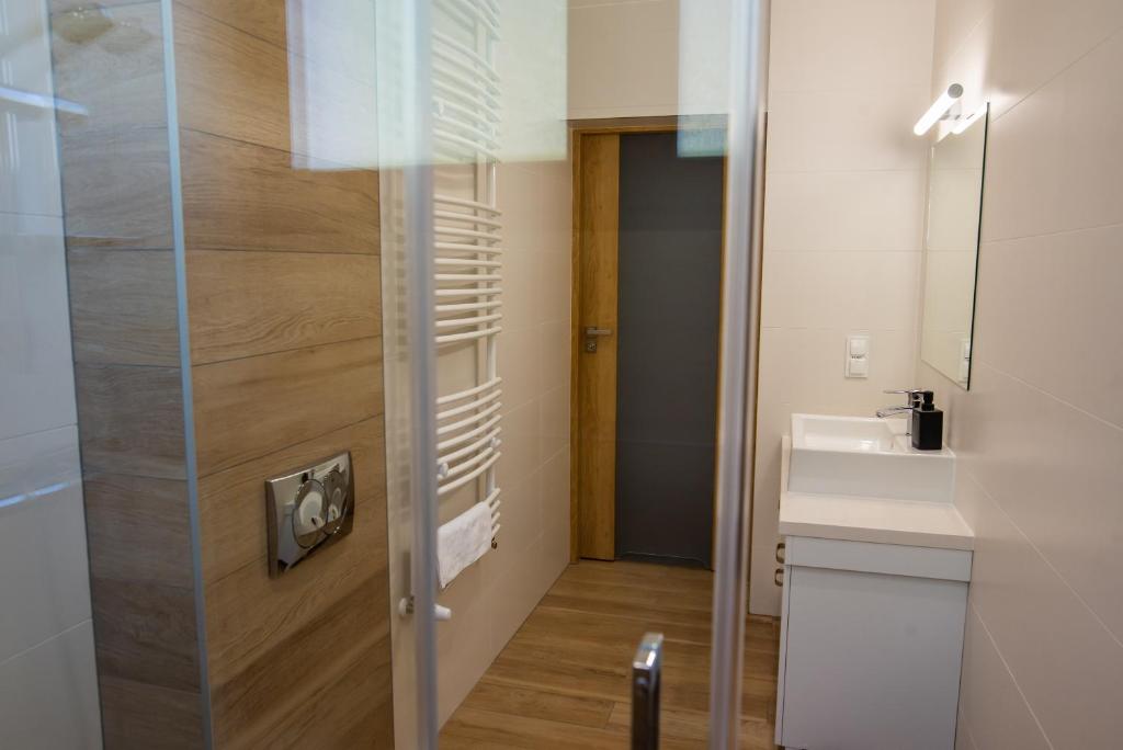 Koupelna v ubytování Apartamenty Leśne Zacisze
