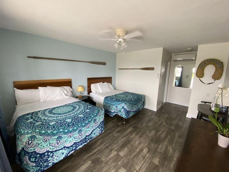 Wachapreague Inn - Motel Rooms - Deluxe Double Room