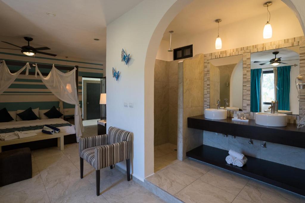 Posada Mariposa Boutique Hotel - 5th Avenue photo