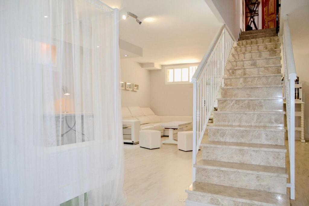 Los Naranjos, Alicante – Updated 2023 Prices