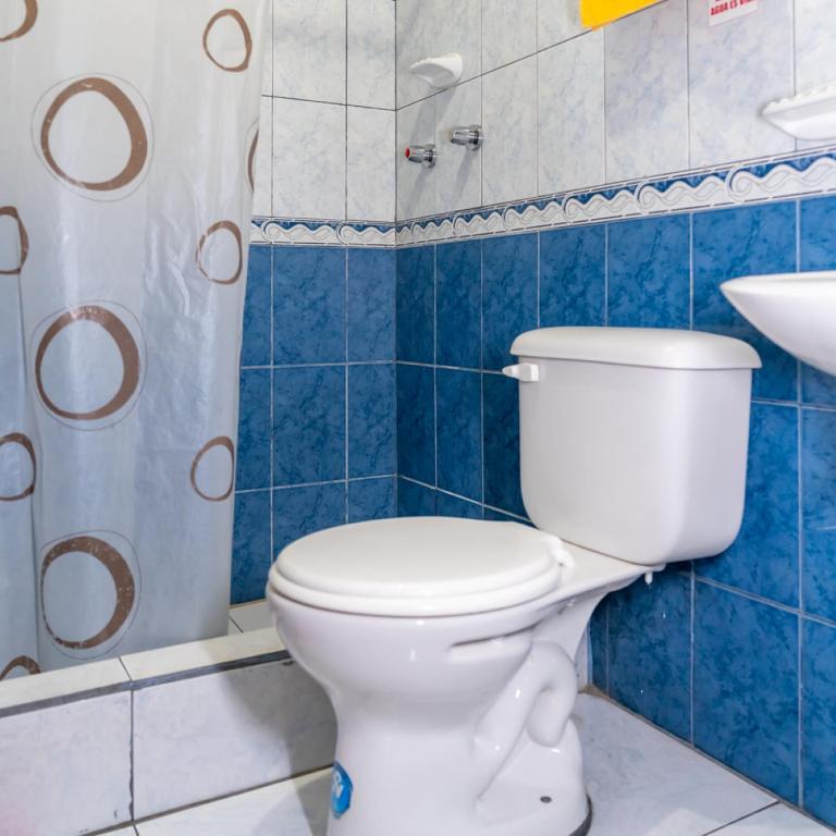Koupelna v ubytování Mashy´s Hostal
