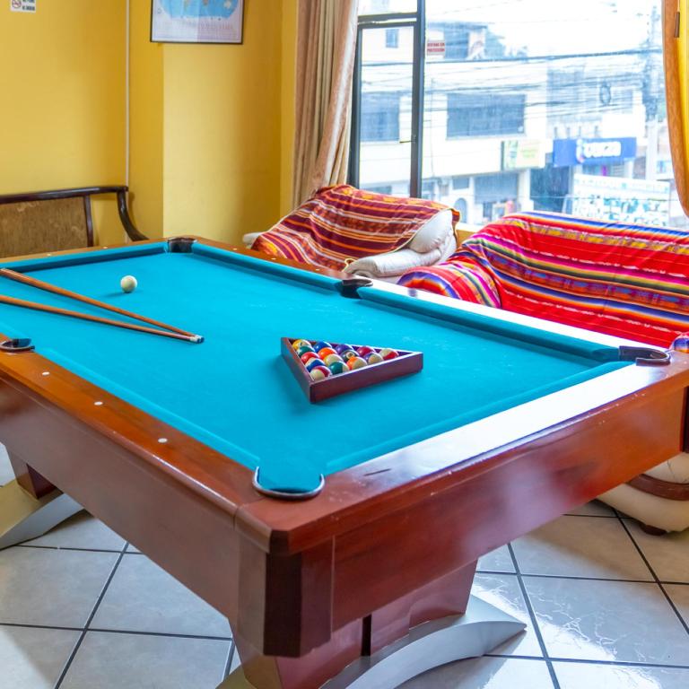 Biliár nebo kulečník v ubytování Mashy´s Hostal