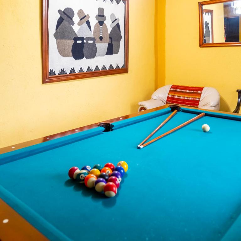 Biliár nebo kulečník v ubytování Mashy´s Hostal