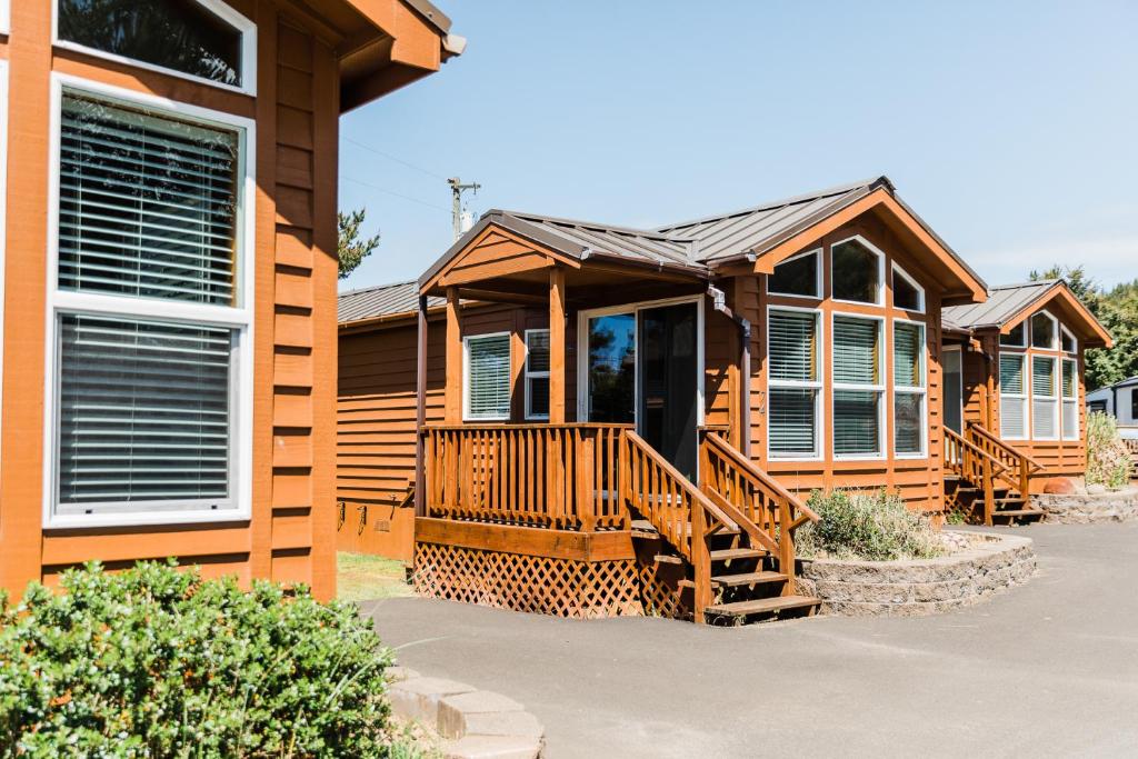 Campground Cape Kiwanda RV Park, Pacific City, OR