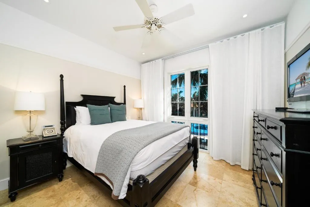 2 Bedroom Suite Ocean Front