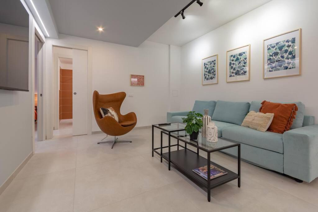 A seating area at Battle Kitchen Loft