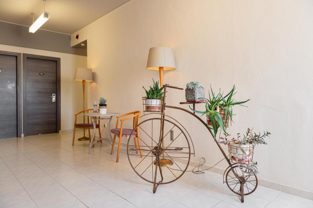 Φωτογραφία από το άλμπουμ του Diros Hotel στην Αθήνα