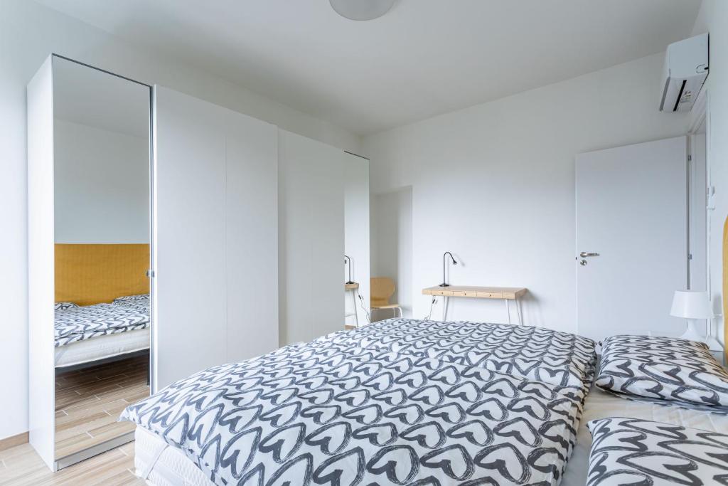 House MaGa - by Host4U - Appartement D'une Chambre