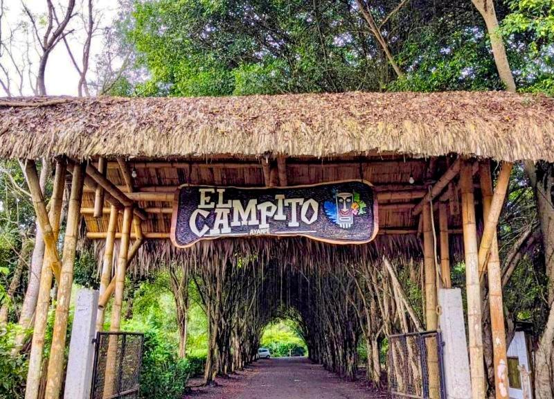 Certifikát, hodnocení, plakát nebo jiný dokument vystavený v ubytování El Campito Lodge