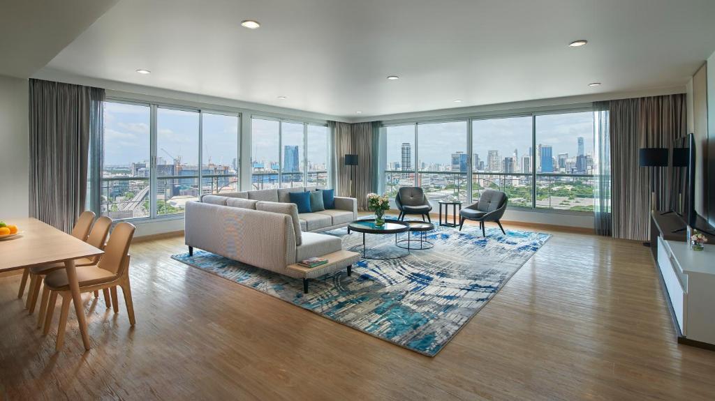 Posezení v ubytování Shama Lakeview Asoke Bangkok