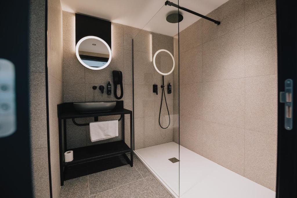 Ванная комната в ibis Styles ST Pauls Bay Malta