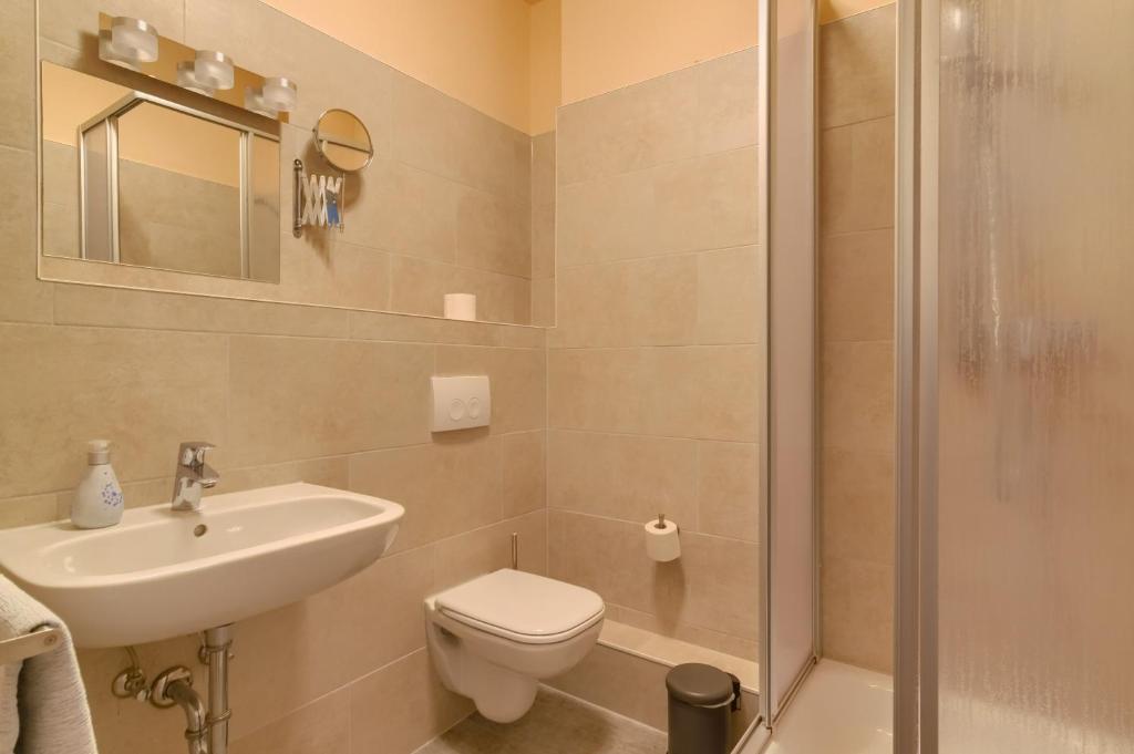 Hostel Mondpalast - 5