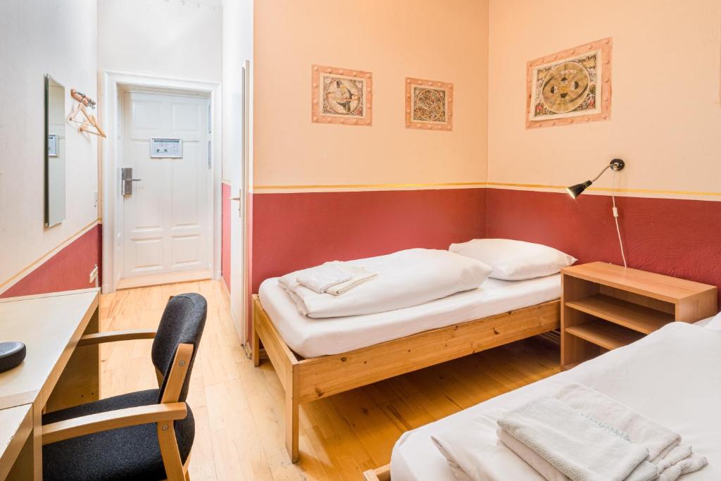 Hostel Mondpalast - 11