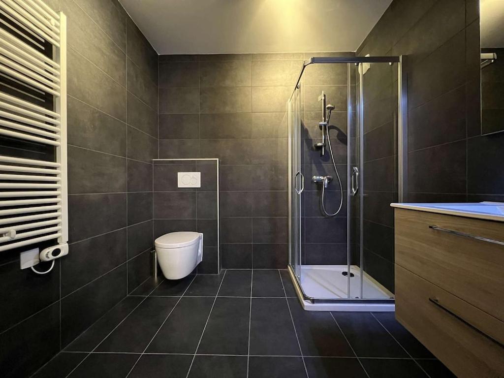 Kúpeľňa v ubytovaní LES FREINETS - Apt D02 - BO Immobilier - Châtel - Multipass été 2025 offert