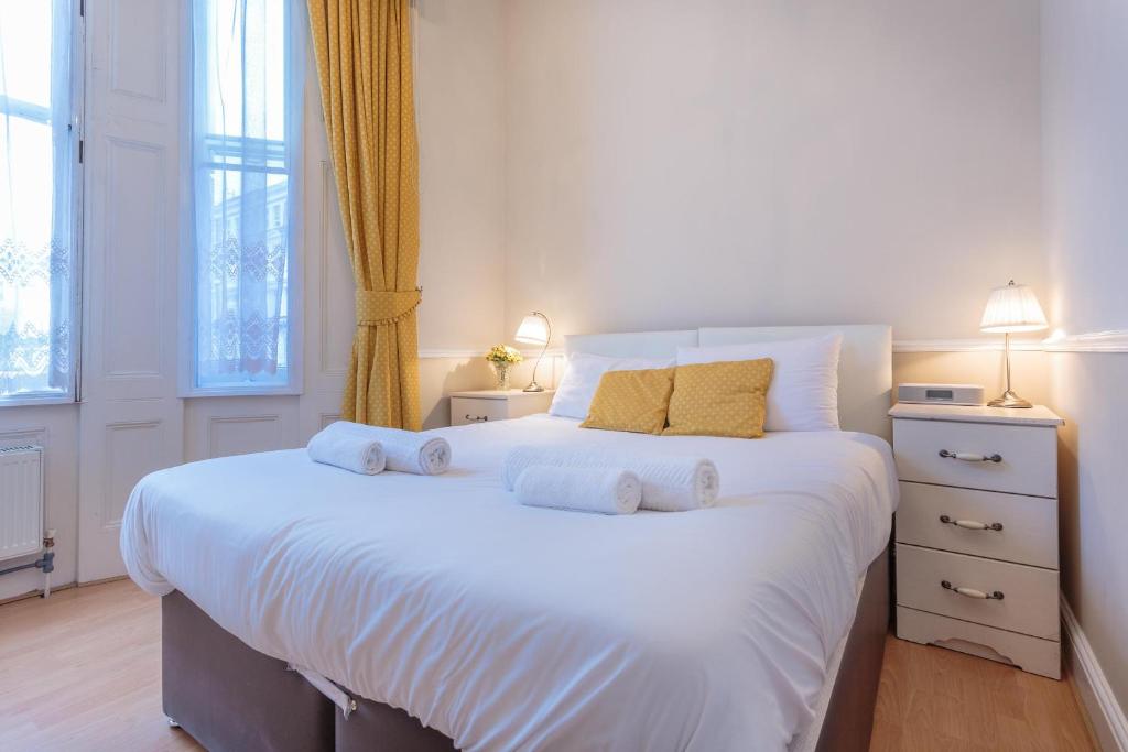 Castletown House, London Updated 2023 Prices