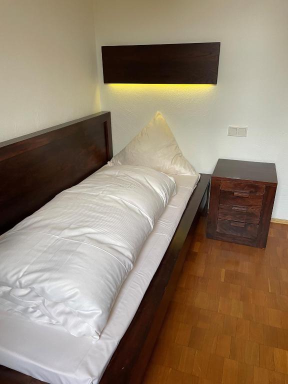 Landhotel Battenheimer Hof - Economy Single Room