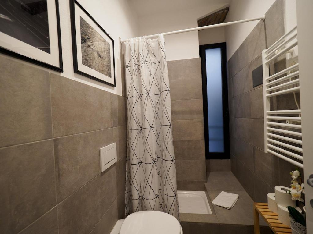 Koupelna v ubytování Camaella Luxury Studio