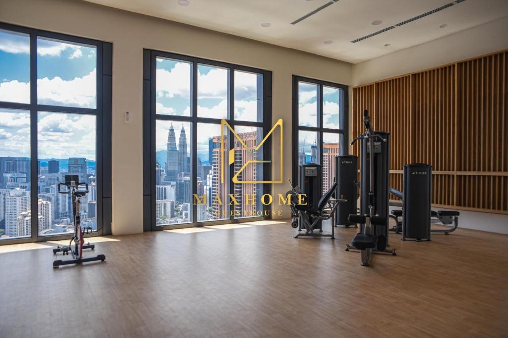 Fitness centrum a/nebo fitness zařízení v ubytování Maxhome at Lucentia Bukit Bintang City centre KL