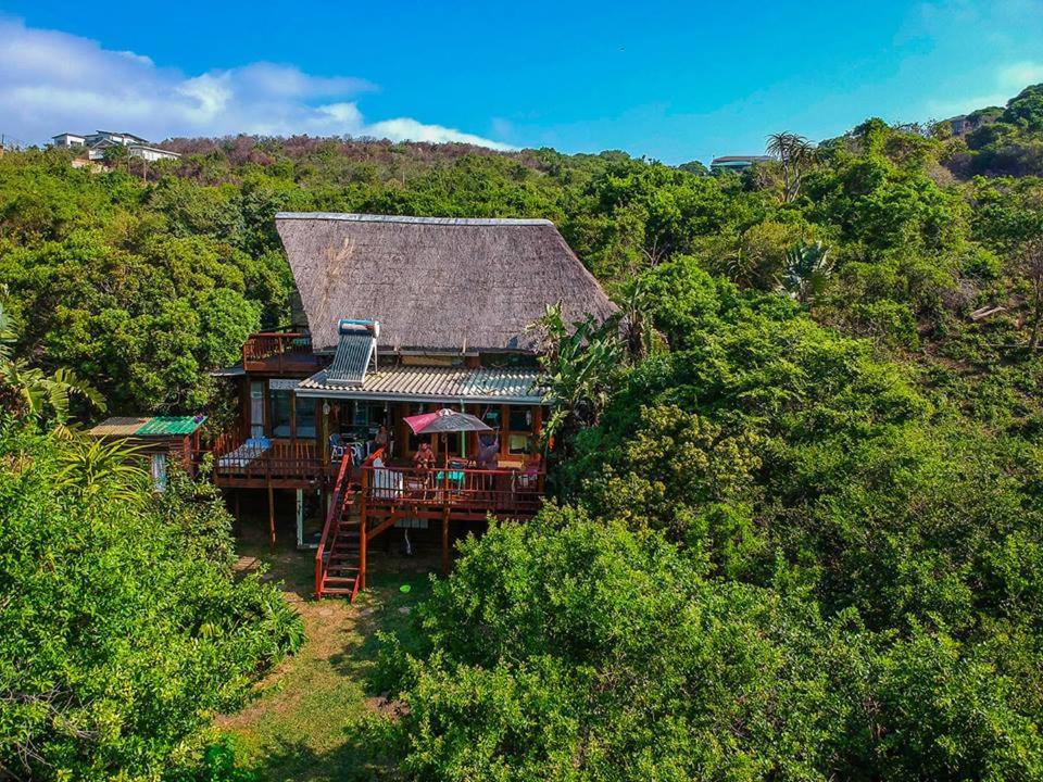 Gallery image of In The Green Backpackers in Morganʼs Bay