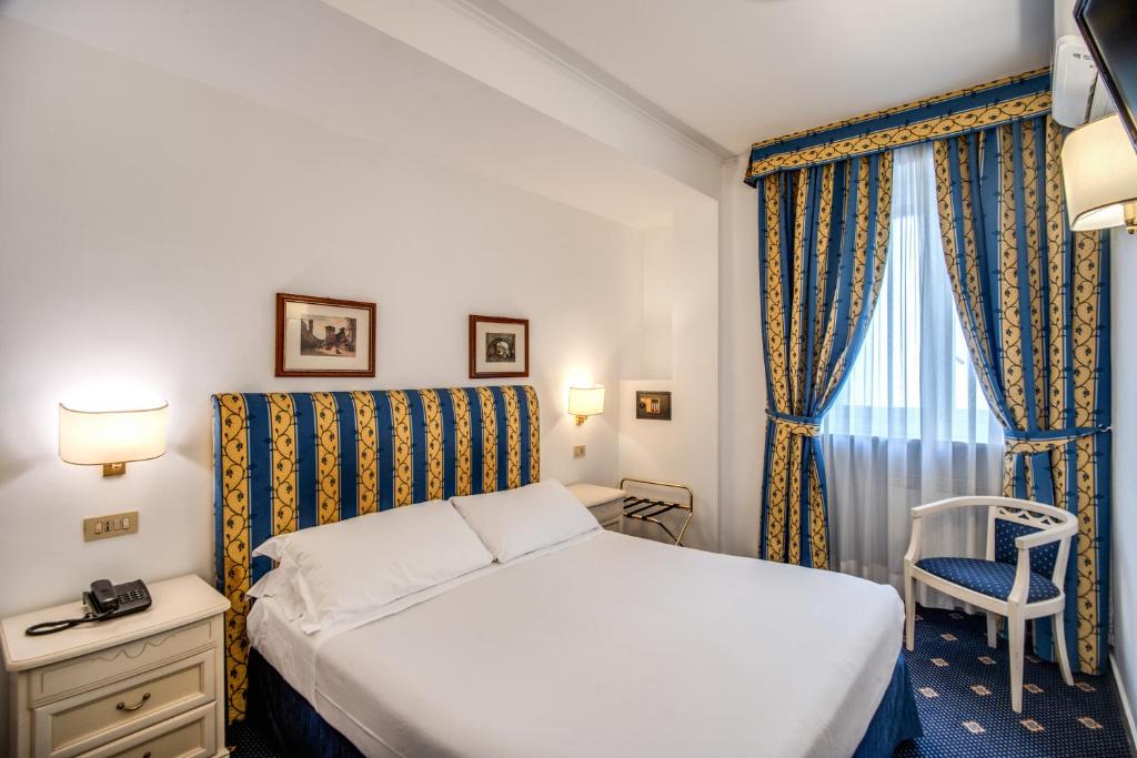 Hotel Napoleon - Resim 23