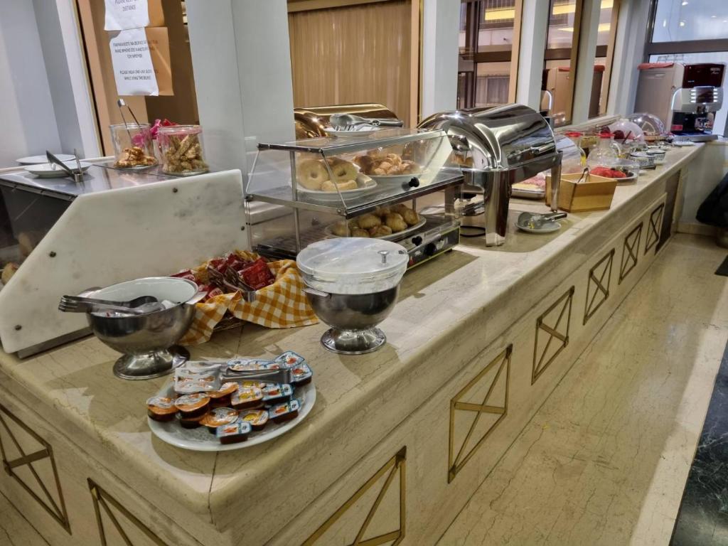 Savoy Hotel - Resim 13