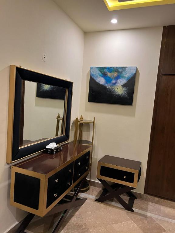 Mid-Century Modern Dressers