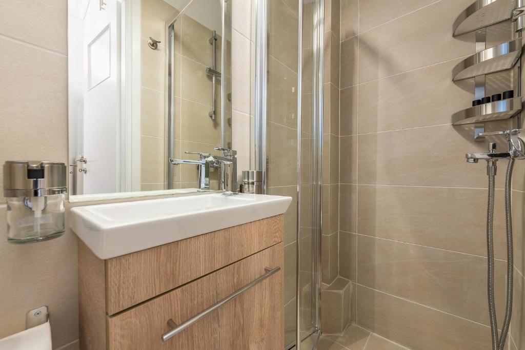 Kúpeľňa v ubytovaní Luxury Penthouse in Kolonaki with view