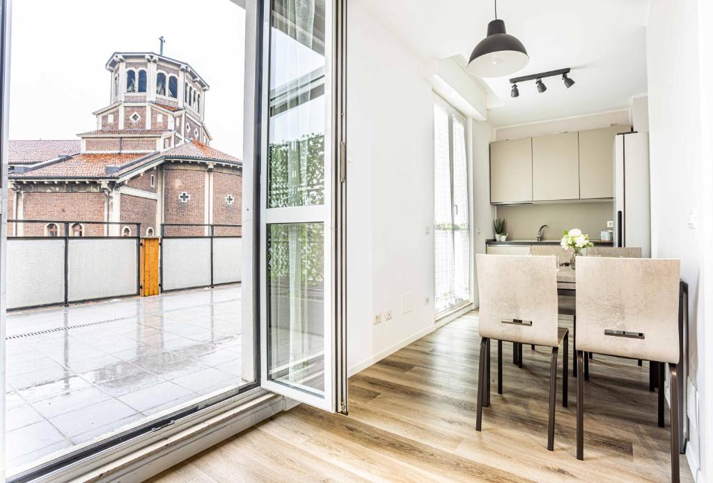 Kép 2 Bedrooms Apt with Terrace - NoLo area Via Varanini szállásáról Milánóban a galériában