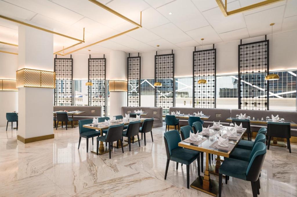 Restaurace v ubytování Wyndham Doha West Bay