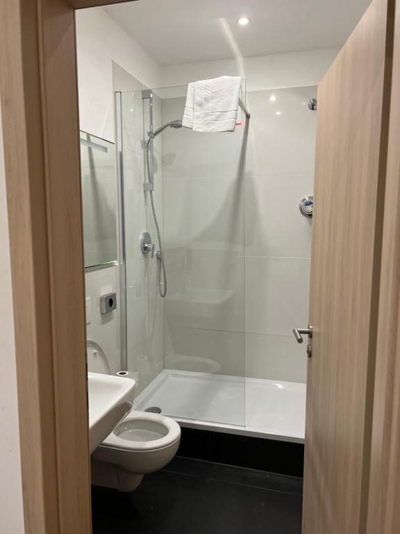 Koupelna v ubytování Slamba Hostel