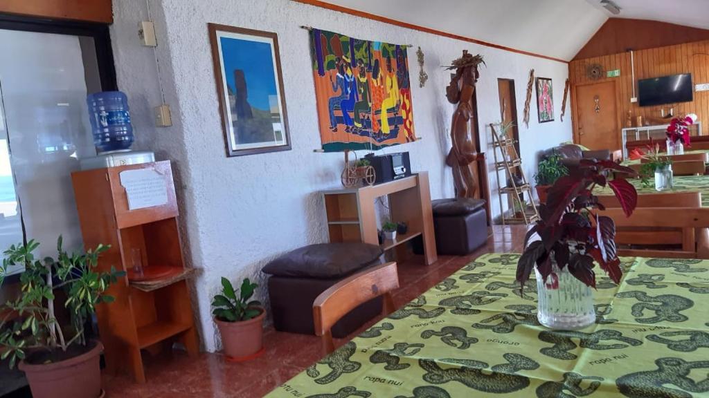 TV o dispositivi per l'intrattenimento presso Cabañas & Hostal Tojika