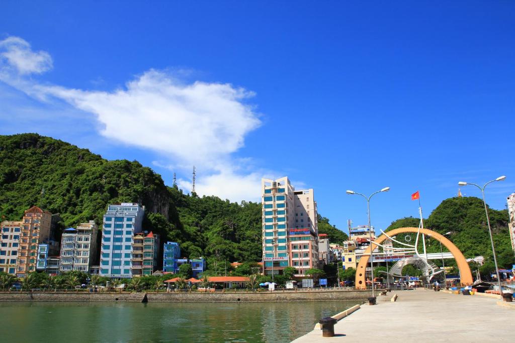 Sea Pearl Cat Ba Hotel, Đảo Cát Bà – Cập nhật Giá năm 2023 Sea Pearl Cat Ba Hotel, Đảo Cát Bà – Cập Nhật Giá Năm 2023
