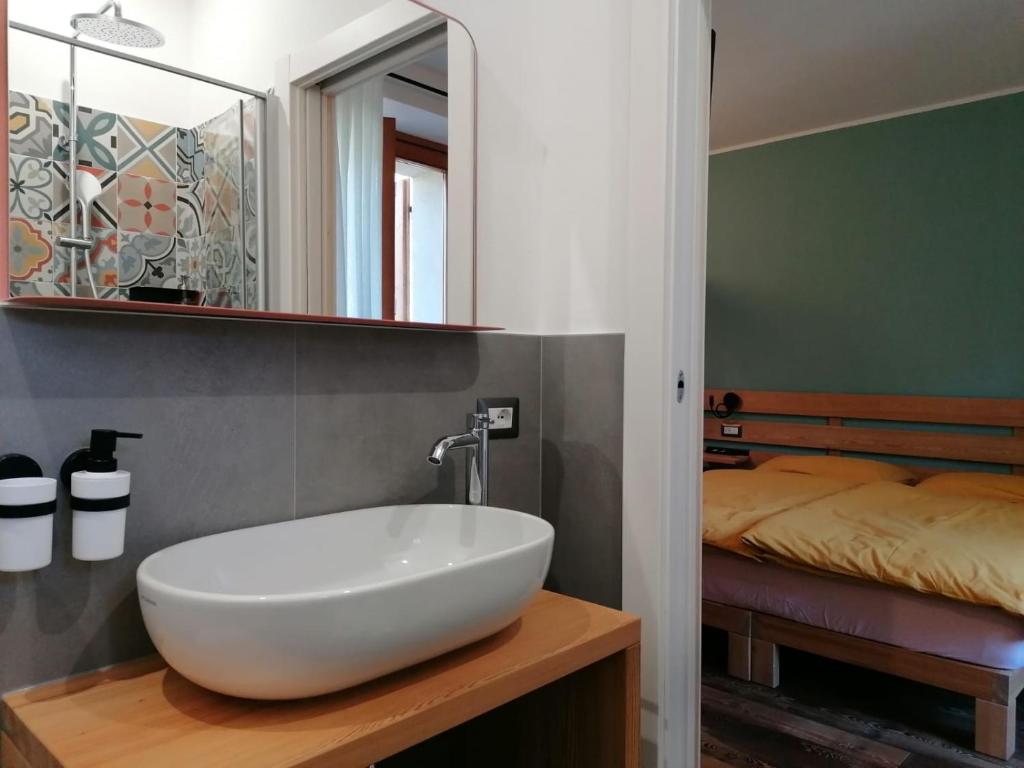 Koupelna v ubytování ALPINO B&B