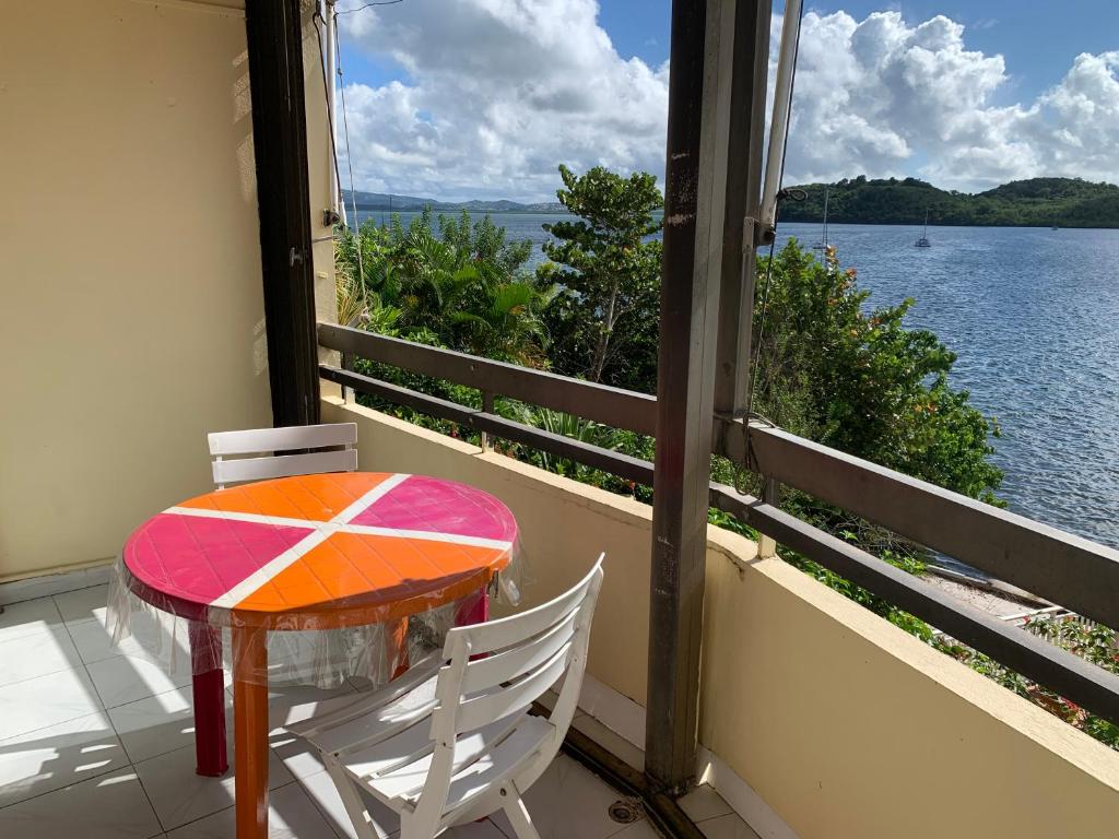 Balcon ou terrasse dans l'établissement Studio Sympa vue sur mer