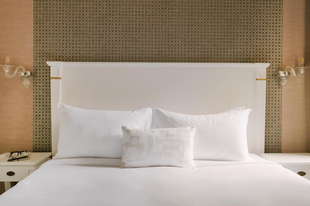 Postel nebo postele na pokoji v ubytování iH Hotels Venezia Salute Palace