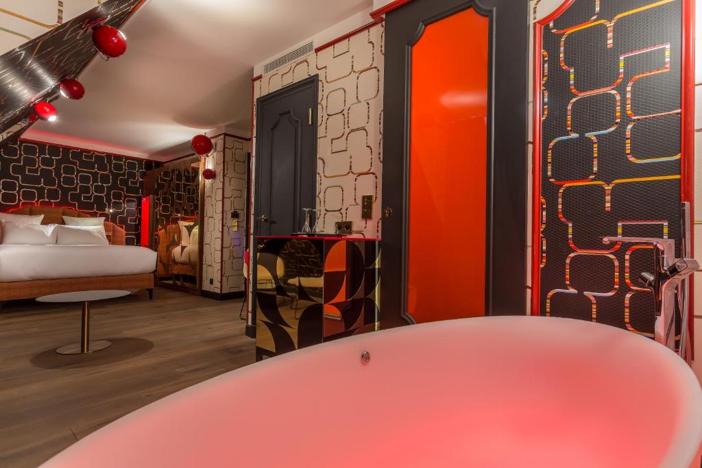 Idol Hotel - Resim 41