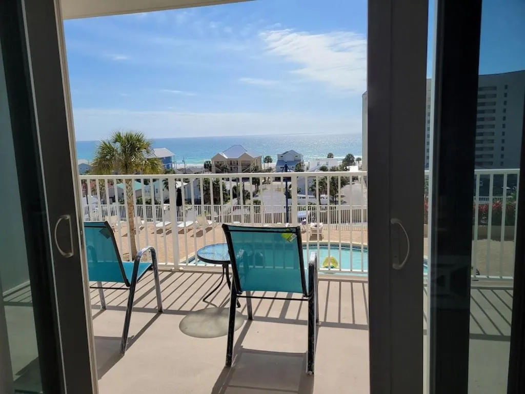 Spectacular 5th Floor Gulf View Condo in Panama City Beach, just steps away from the beach