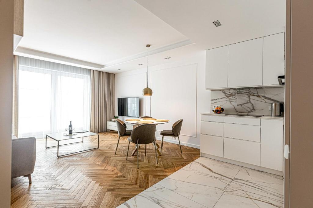 Posedenie v ubytovaní Luksus w centrum nad Odrą