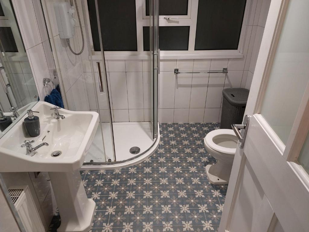 Koupelna v ubytování Jack's Place Beautiful 3-Bed House Donegal