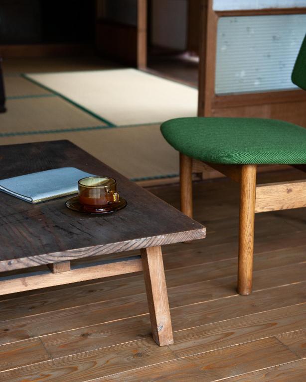 entohouse BAR&GUESTHOUSE - 