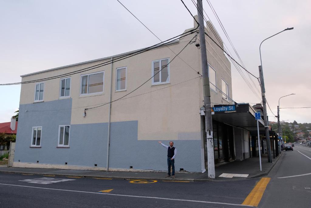 3 spacious bedrooms - Resim 12