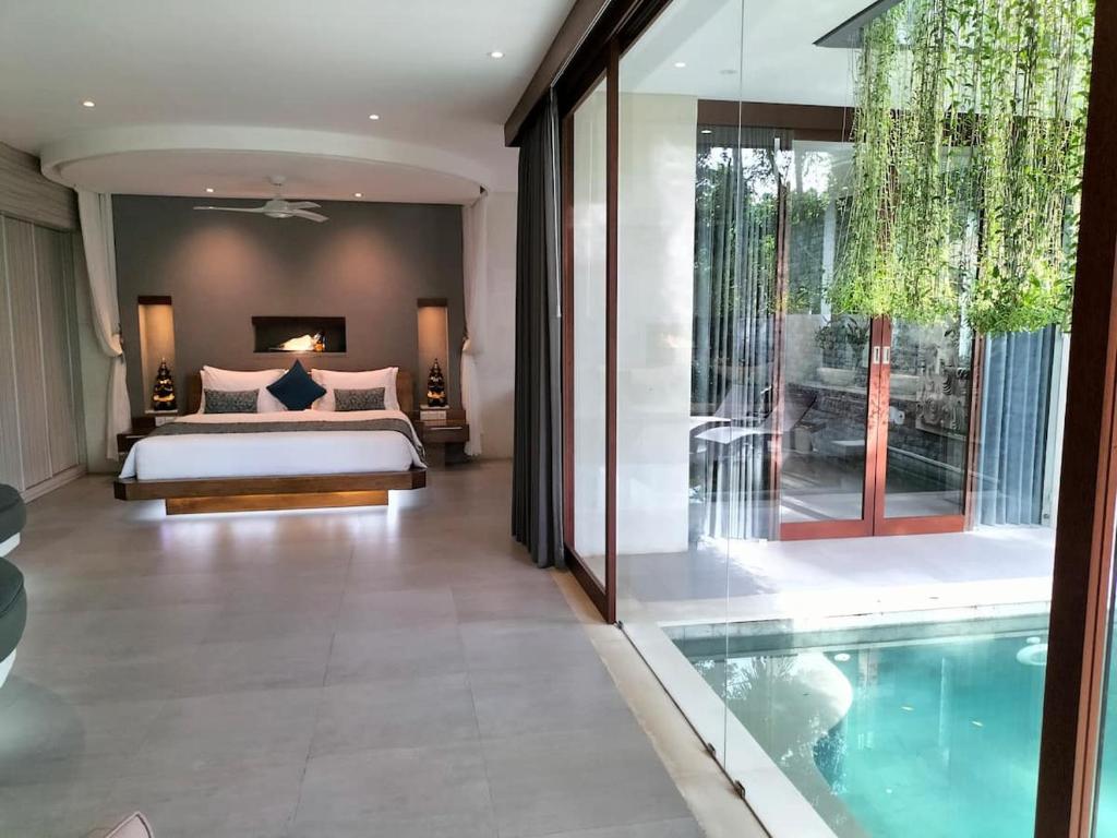Bazén v ubytování Rama Gaia Villa Ubud nebo v jeho okolí